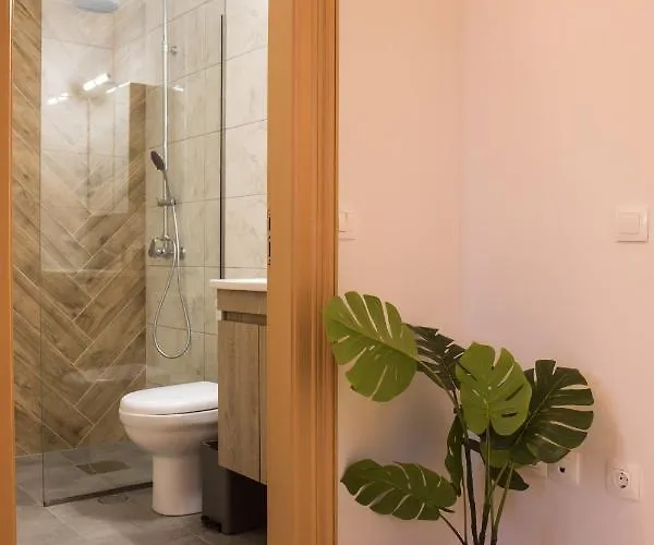 Niochori Heritage: The Mermaid Rhodes City