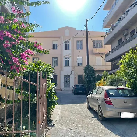 Niochori Heritage: The Mermaid Apartment *